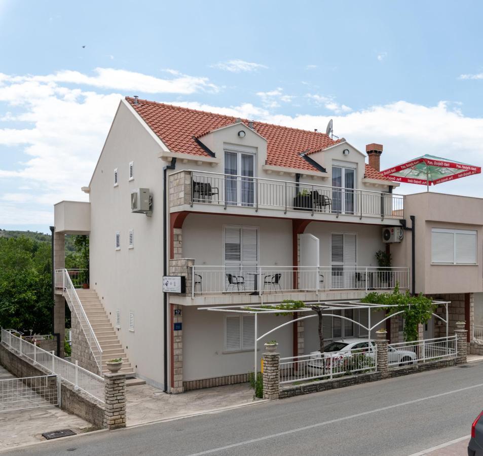 Studio Apartment Boksic Млини Экстерьер фото